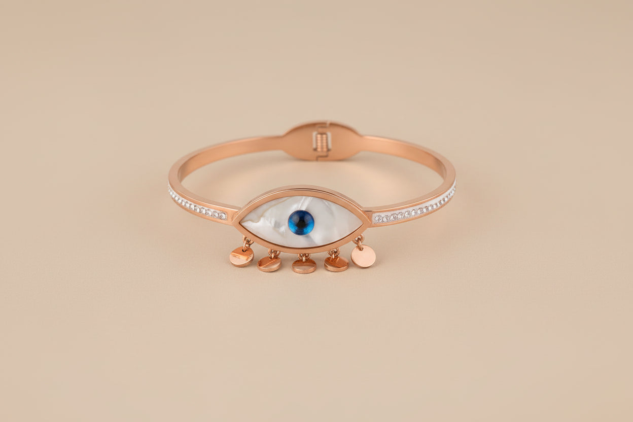 Bracelet with an eye design with rose gold band 